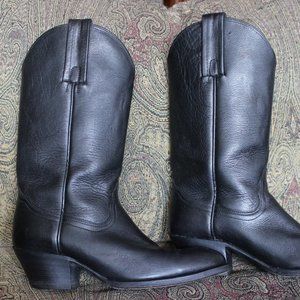 Frye Boots Size 8.5
